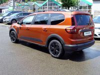 Neu Dacia Jogger Extreme 110 PS (80 kW) 2025 Terracottabraun metallic Van / Kleinbus