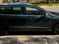 Usata VW Passat 105 CV (77 kW) 2007 Blu Station wagon