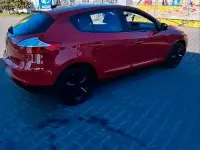 Gebraucht Renault Mégane 101 PS (74 kW) 2012 Rot Limousine