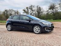 Usado Kia Ceed Edition 7 135 HP (99 kW) 2018 Preto Citadino