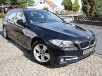 Gebraucht BMW 520 190 PS (139 kW) 2017 Black sapphire metallic Kombi