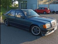 Gebraucht Mercedes 190 122 PS (89 kW) 1984 Limousine
