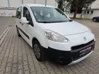 Gebraucht Peugeot TePee Active 98 PS (72 kW) 2013 Weiß Kombi