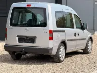 Second-hand Opel Combo Edition 75 CP (55 kW) 2008 Argintiu Monovolum