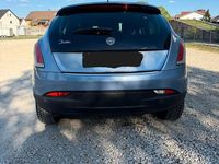 Gebraucht Lancia Delta 120 PS (88 kW) 2008 Blau Kleinwagen