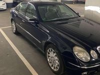 Gebraucht Mercedes E500 Elegance 306 PS (225 kW) 2004 Limousine