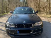 Gebraucht BMW 116 122 PS (89 kW) 2009 Schwarz Kleinwagen