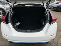 Gebraucht Nissan Leaf N-Connecta 160 kW (218 PS) 2020 White (s) Kleinwagen