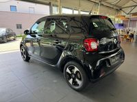 Gebraucht Smart ForFour Electric Drive 60 kW (82 PS) 2020 Karosserie in black Limousine