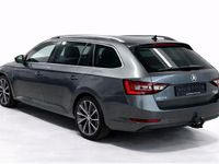 Gebraucht Skoda Superb LAURIN & KLEMENT 190 PS (139 kW) 2017 Grau Kombi