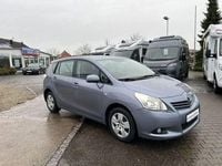 Gebraucht Toyota Verso Life 132 PS (97 kW) 2010 Quarzblau metallic Van / Kleinbus