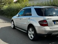 Gebraucht Mercedes ML320 224 PS (164 kW) 2008 Silber SUV