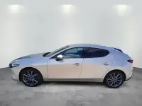 Gebraucht Mazda 3 Exclusive 150 PS (110 kW) 2023 Platinum quartz m (metallic) Limousine