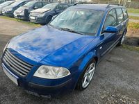Gebraucht VW Passat 101 PS (74 kW) 2001 Blau Kombi