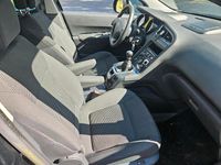 Gebraucht Peugeot 5008 150 PS (110 kW) 2012 Schwarz Van / Kleinbus