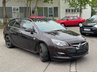 gebraucht Opel Astra Sports Tourer Energy +XENON+NAVI+ALU