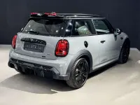 Gebraucht Mini John Cooper Works 231 PS (169 kW) 2022 Moonwalk grey (metallic) Kleinwagen
