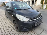Gebraucht Hyundai i10 Edition 69 PS (50 kW) 2011 Schwarz Kleinwagen