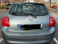 Gebraucht Toyota Auris 132 PS (97 kW) 2009 Grau Kleinwagen