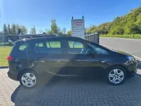 Gebraucht Opel Zafira Tourer Edition 140 PS (102 kW) 2012 Braun Van / Kleinbus