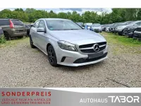 Gebraucht Mercedes A180 Style 109 PS (80 kW) 2016 Polarsilber Limousine