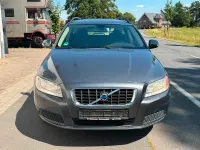 Gebraucht Volvo V70 136 PS (100 kW) 2009 Grau Kombi