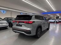 Neu VW Tayron 204 PS (150 kW) 2025 Oyster silver metallic SUV