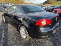 Gebraucht VW Eos 140 PS (102 kW) 2010 Schwarz Cabrio