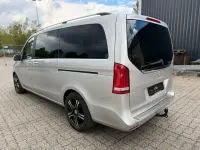 Gebraucht Mercedes V250 Edition 190 PS (139 kW) 2017 Silber Van / Kleinbus