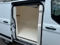 Usata Ford Transit Custom 105 CV (77 kW) 2020 Bianco Monovolume
