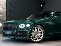 Gebraucht Bentley Flying Spur 544 PS (400 kW) 2023 Grün Limousine