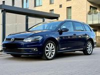 Gebraucht VW Golf VII Highline 150 PS (110 kW) 2018 Blau Kombi