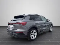 Gebraucht Audi Q4 e-tron Ambiente 194 kW (265 PS) 2023 Taifungrau metallic SUV