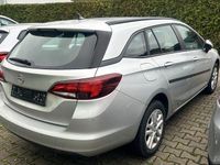 Gebraucht Opel Astra Edition 110 PS (80 kW) 2019 Silber Limousine