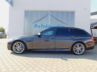 Gebraucht BMW 550 381 PS (280 kW) 2013 Sophistograu brillanteffekt me Kombi