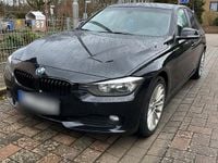 Gebraucht BMW 318 143 PS (105 kW) 2014 Schwarz Limousine