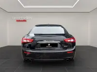 Gebraucht Maserati Ghibli 330 PS (242 kW) 2016 Schwarz Limousine