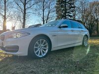 Gebraucht BMW 518 Sport Line 143 PS (105 kW) 2014 Weiß Kombi