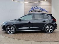 Neu Ford Focus Active X 155 PS (114 kW) 2025 Agate black Limousine