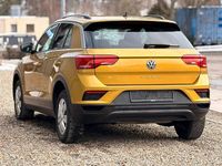 Gebraucht VW T-Roc Basis 116 PS (85 kW) 2018 Gelb SUV