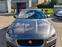 Gebraucht Jaguar XE Prestige 180 PS (132 kW) 2016 Grau Limousine