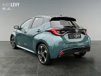 Neu Toyota Yaris Plus 131 PS (96 kW) 2026 Schwarz Kleinwagen