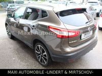 gebraucht Nissan Qashqai Tekna-LED-NAVI-KAM-PANO.DACH-TEMP-SHZ