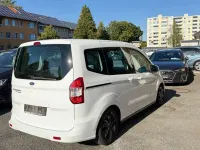 Gebraucht Ford Tourneo Courier Trend 97 PS (71 kW) 2015 Weiß Van / Kleinbus