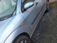 Second-hand Ford Focus 74 CP (54 kW) 2004 Gri Hatchback