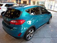 Gebraucht Ford Fiesta Active 101 PS (74 kW) 2018 Blau Kleinwagen