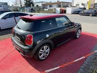 Gebraucht Mini John Cooper Works 231 PS (169 kW) 2015 Rebel green Kleinwagen