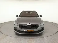 Gebraucht Skoda Superb SportLine 204 PS (150 kW) 2025 Grau Kombi