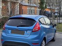 Gebraucht Ford Fiesta 60 PS (44 kW) 2011 Blau Kleinwagen