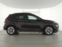 gebraucht Hyundai Kona Elektro ACC|Navi|Kamera|Wärmepumpe|SHZ|LED